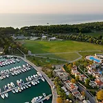 Θέρετρο Porto Sani