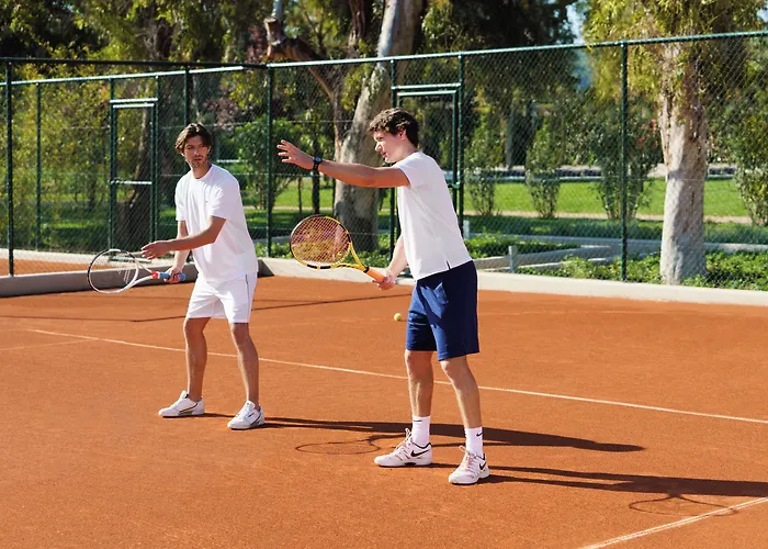 度假村 Porto Sani 5*