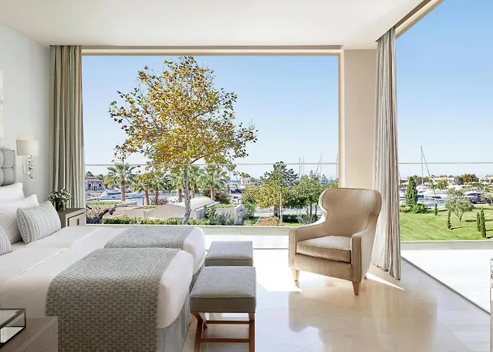 Porto Sani 5* 撒尼海滩