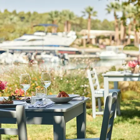 Resort Porto Sani 5*